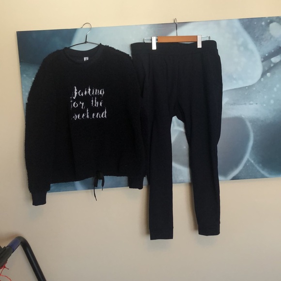 UNDER DISGUISE loungewear/ sleepwear size large - Picture 7 of 11